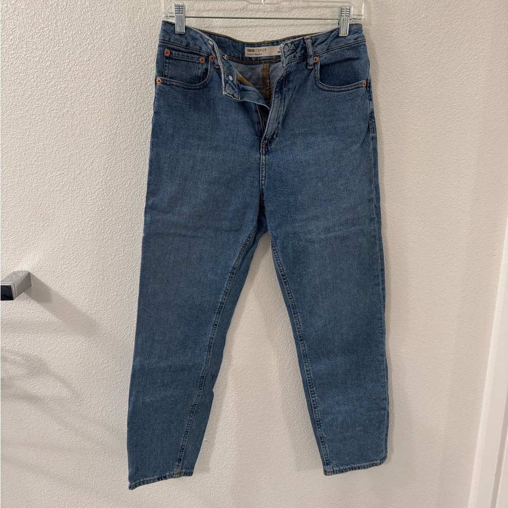ASOS jeans. Size 4. Slightly stretchy. Loose skinny.